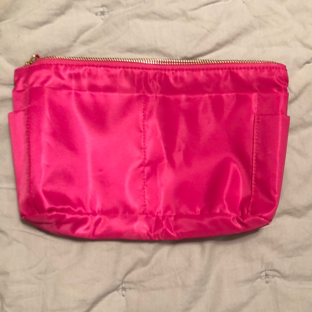 Makeup bag
